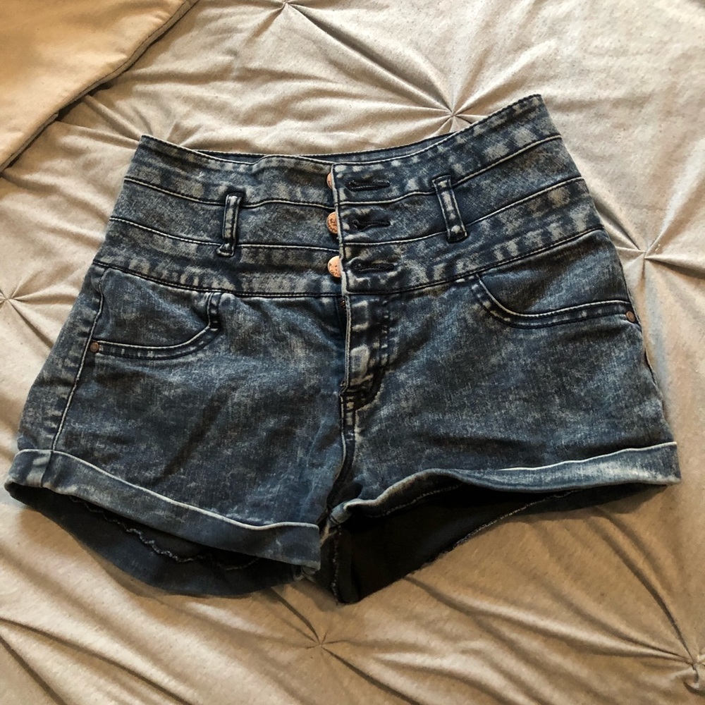 Refuge Highwaisted Jean Shorts